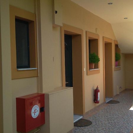 Nikolitsa Apartments Glyfada  Buitenkant foto