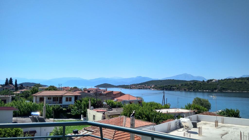 Nikolitsa Apartments Glyfada  Buitenkant foto