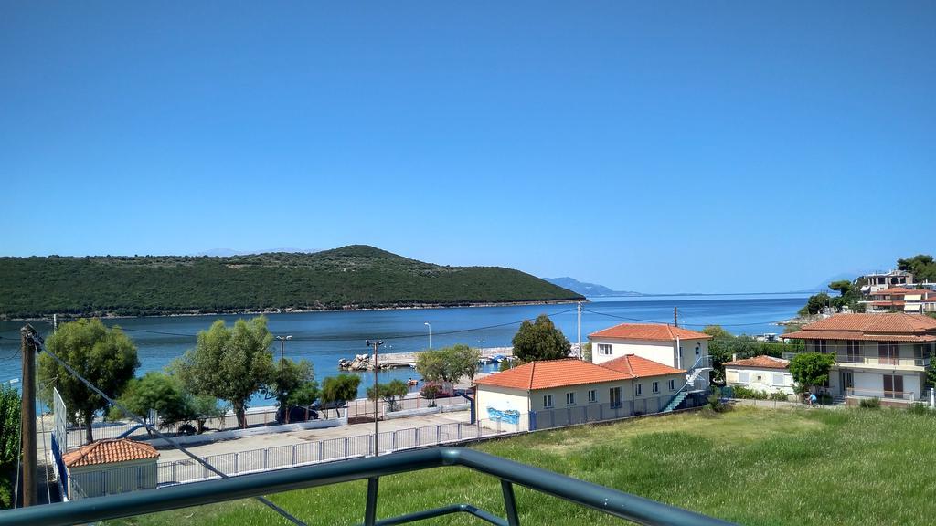 Nikolitsa Apartments Glyfada  Buitenkant foto